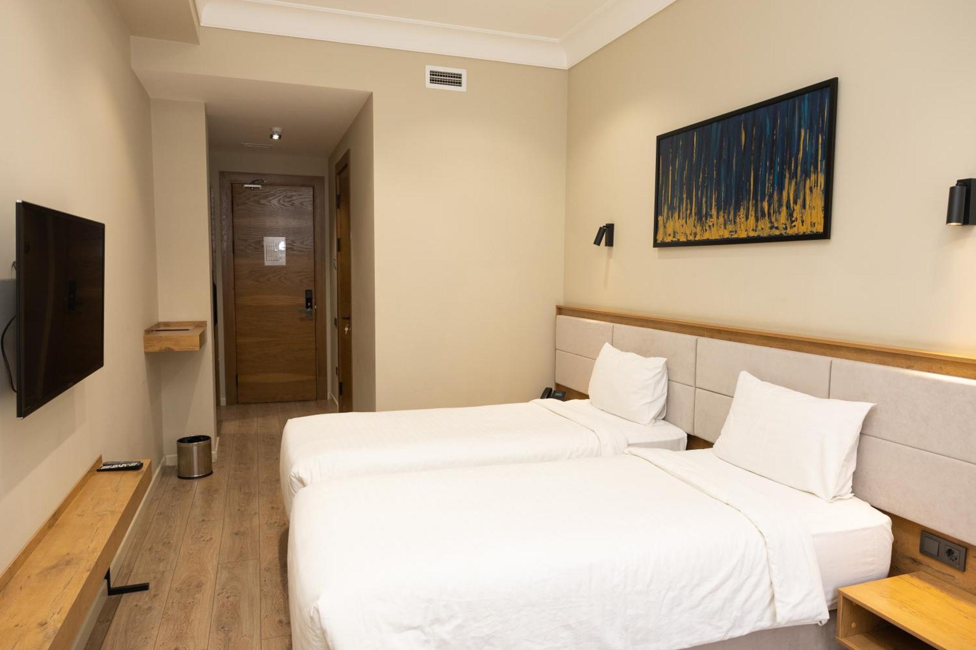 Hotel Marwa Tashkent Pool&Spa Kültér fotó